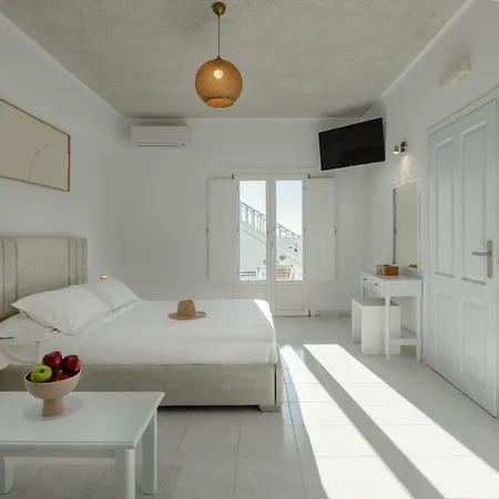 Nevma Otel Firostefani