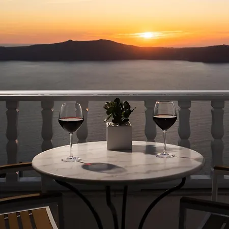 Hotel Nevma Firostefani